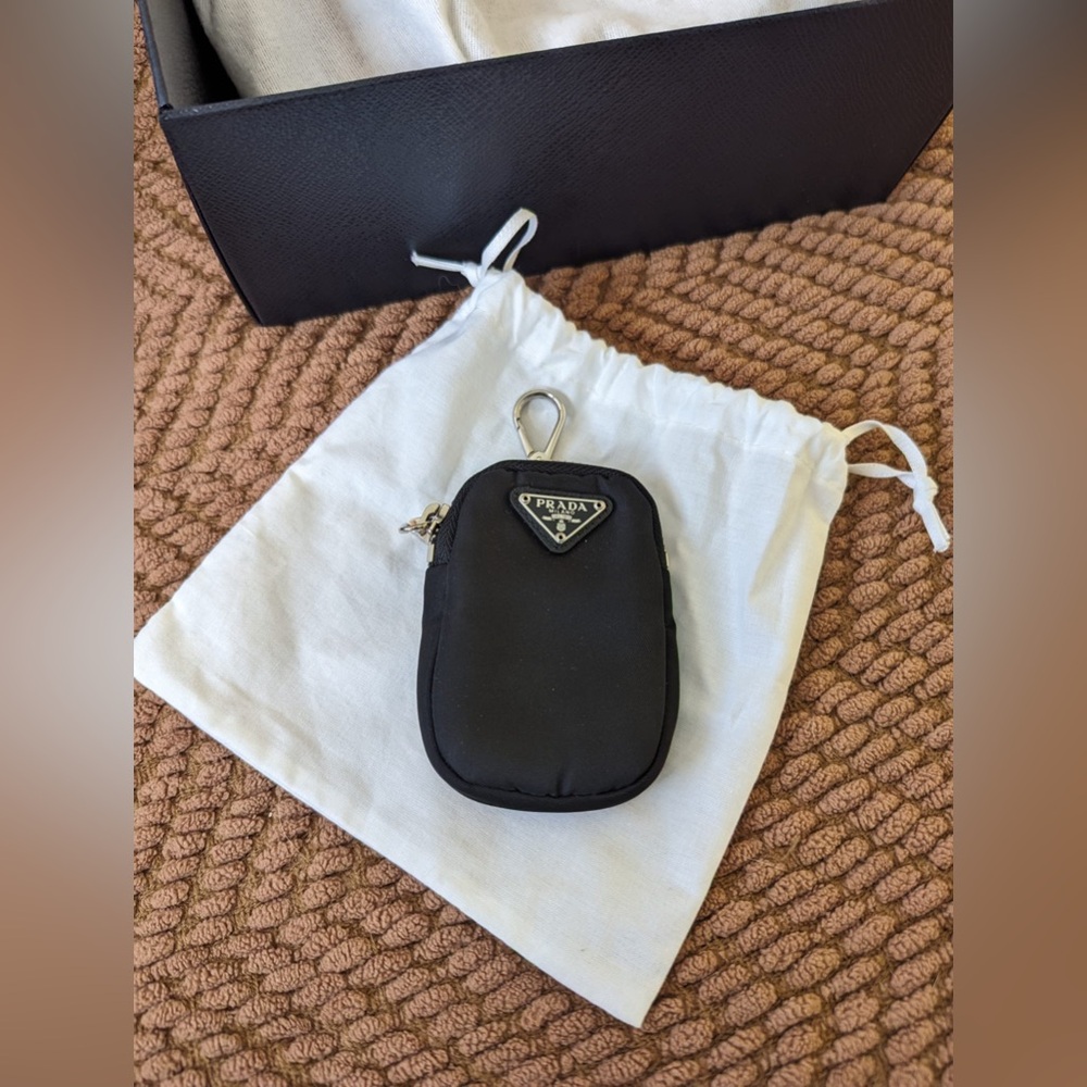 Prada Re-edition 2005 (Authentic) - Picture 2 of 16